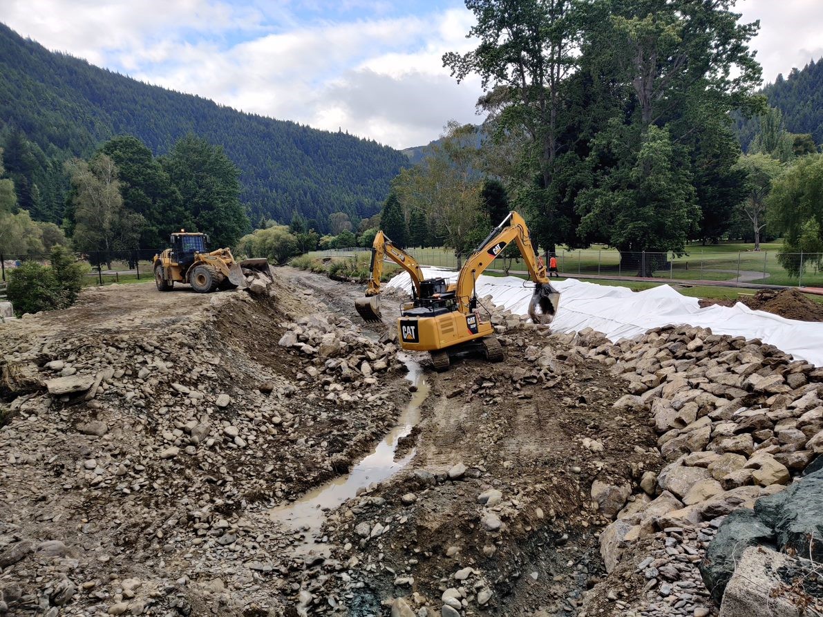 Gravel removal and river bank repairs Recovering from August 2022