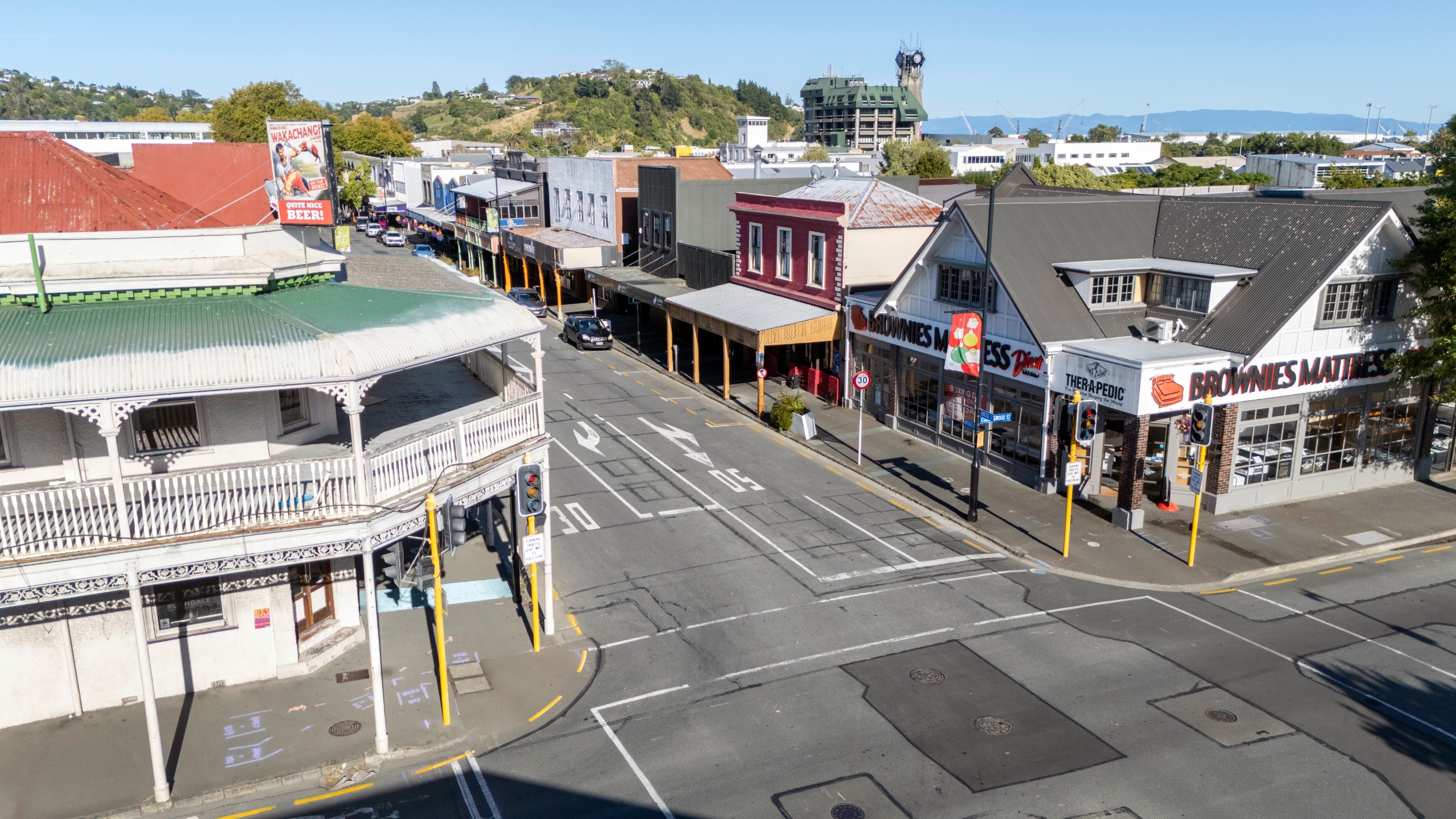 Bridge St looking west